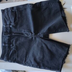 American Eagle Black Cut Off Jeans